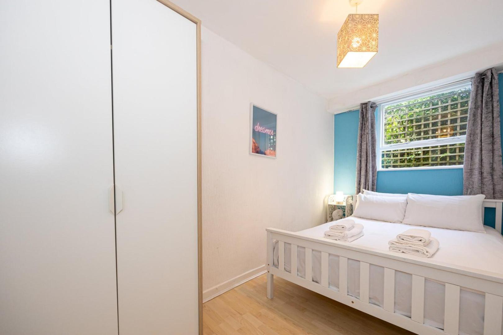 Ferienwohnung Guestready - Charming Haven In Knowledge Quarter Liverpool Exterior foto